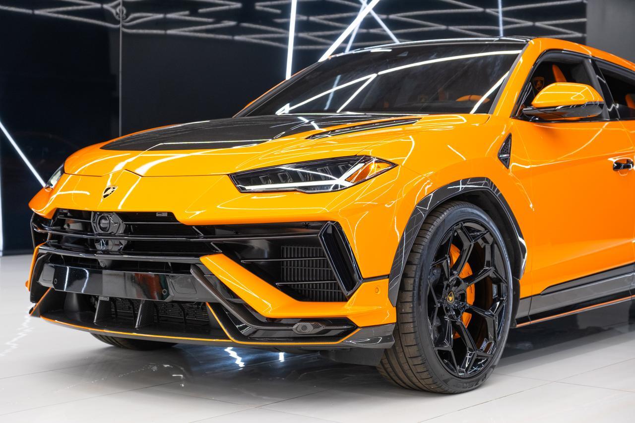 2023 Lamborghini Urus Miami FL