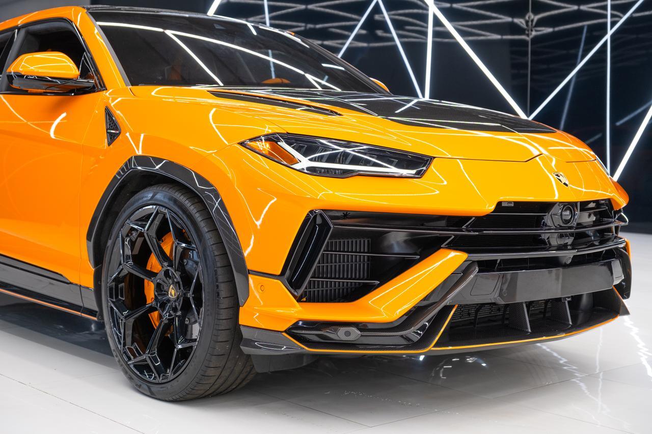 2023 Lamborghini Urus Miami FL