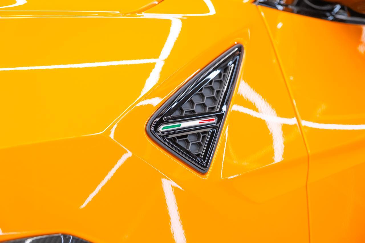 2023 Lamborghini Urus Miami FL