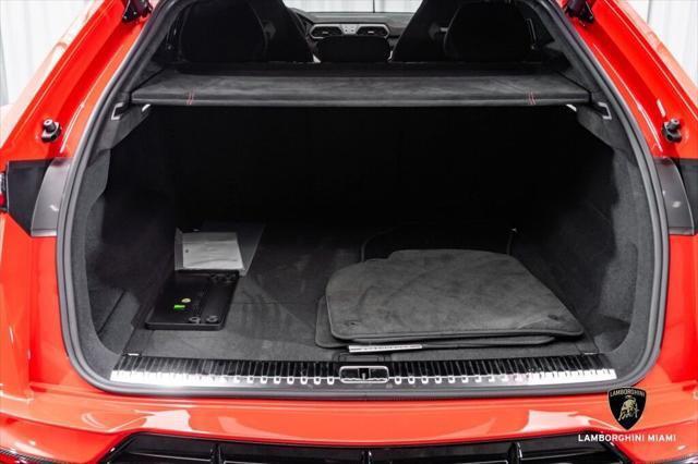 2023 Lamborghini Urus Performante AWD North Miami Beach FL