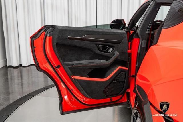 2023 Lamborghini Urus Performante AWD North Miami Beach FL
