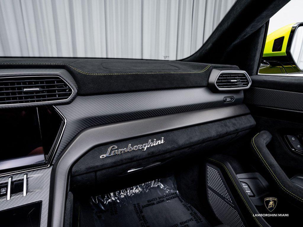 2023 Lamborghini Urus Performante AWD North Miami Beach FL