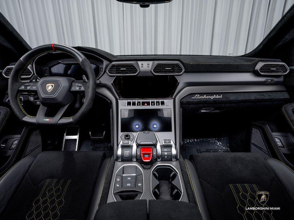2023 Lamborghini Urus Performante AWD North Miami Beach FL