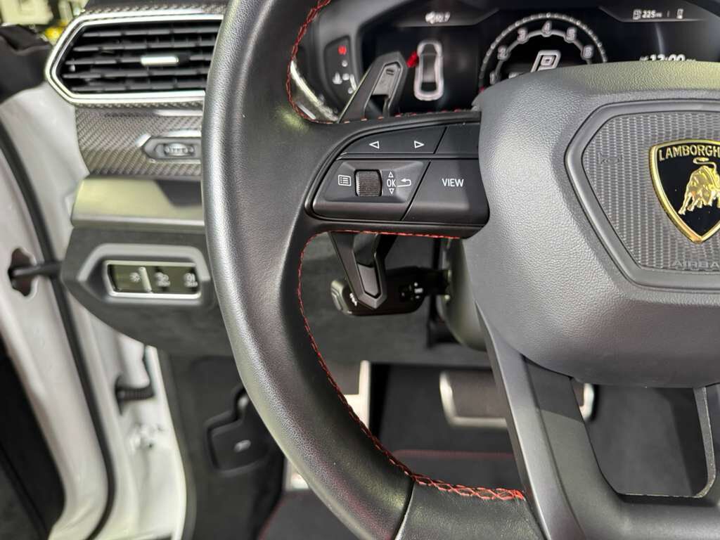 2023 Lamborghini Urus Performante Bianco Monocerus paint, Bang & Olufsen audio, carbon galore & MORE!! Fort Lauderdale FL