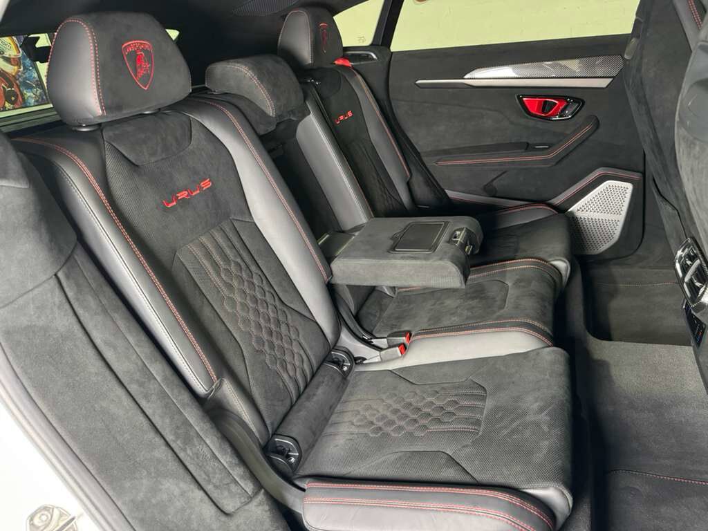 2023 Lamborghini Urus Performante Bianco Monocerus paint, Bang & Olufsen audio, carbon galore & MORE!! Fort Lauderdale FL