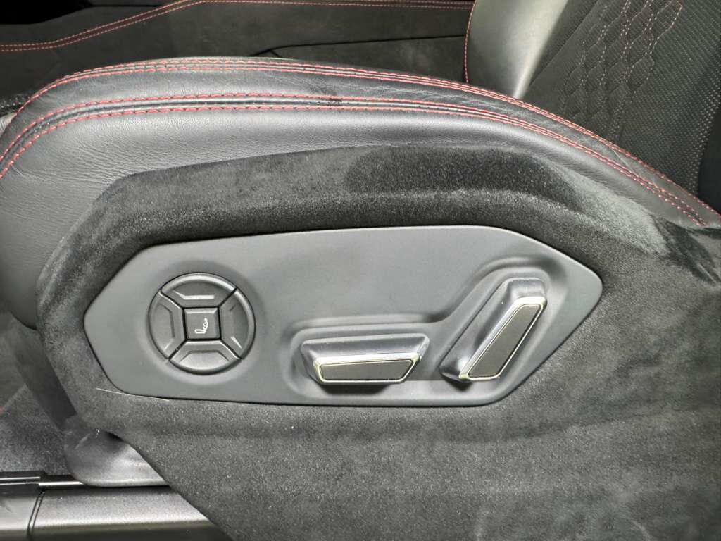 2023 Lamborghini Urus Performante Bianco Monocerus paint, Bang & Olufsen audio, carbon galore & MORE!! Fort Lauderdale FL