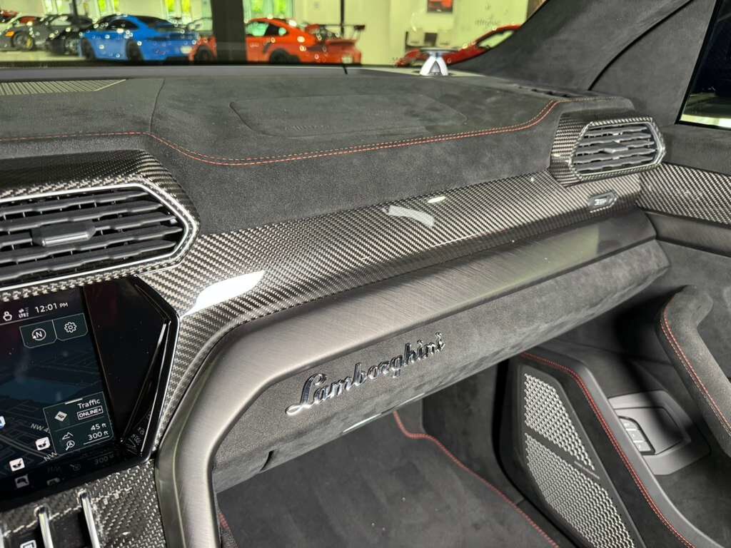 2023 Lamborghini Urus Performante Bianco Monocerus paint, Bang & Olufsen audio, carbon galore & MORE!! Fort Lauderdale FL