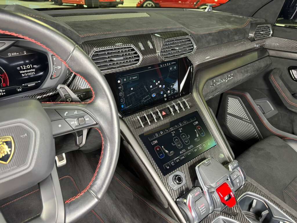 2023 Lamborghini Urus Performante Bianco Monocerus paint, Bang & Olufsen audio, carbon galore & MORE!! Fort Lauderdale FL