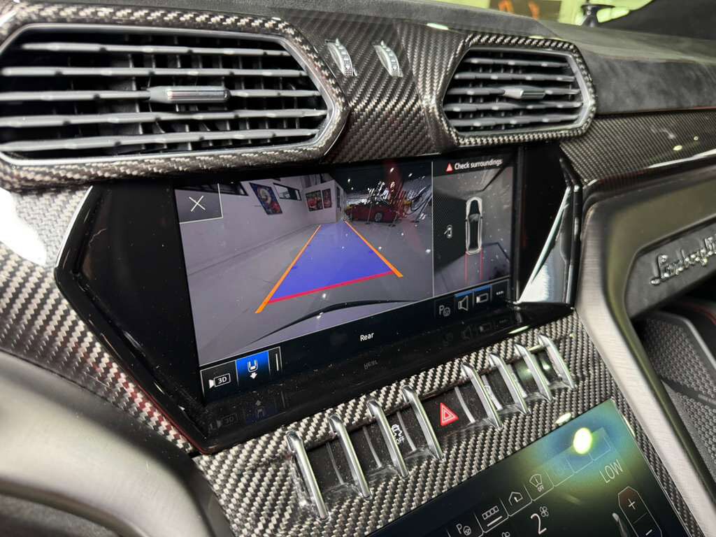 2023 Lamborghini Urus Performante Bianco Monocerus paint, Bang & Olufsen audio, carbon galore & MORE!! Fort Lauderdale FL