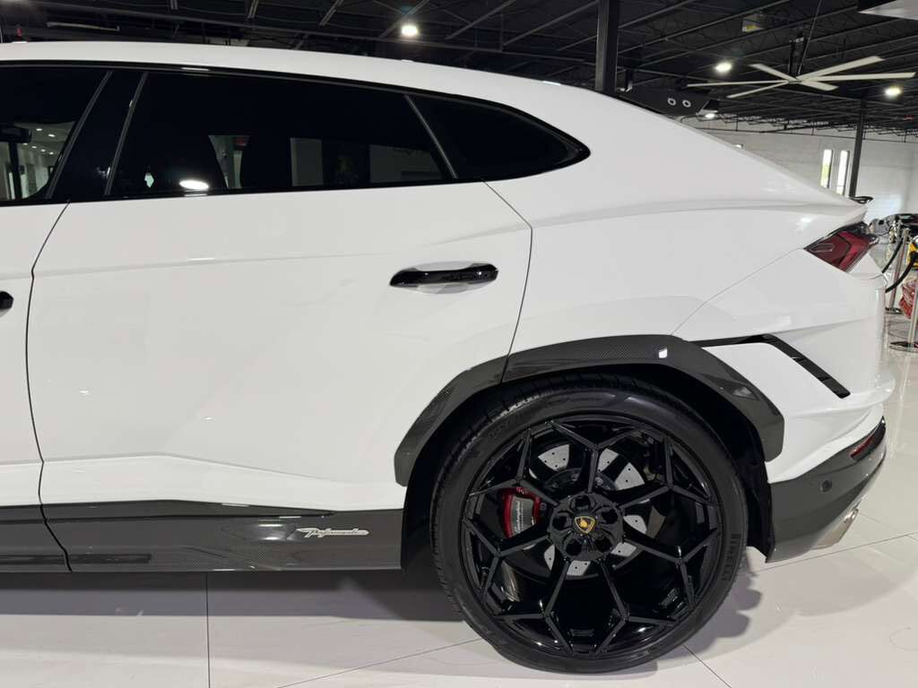2023 Lamborghini Urus Performante Bianco Monocerus paint, Bang & Olufsen audio, carbon galore & MORE!! Fort Lauderdale FL
