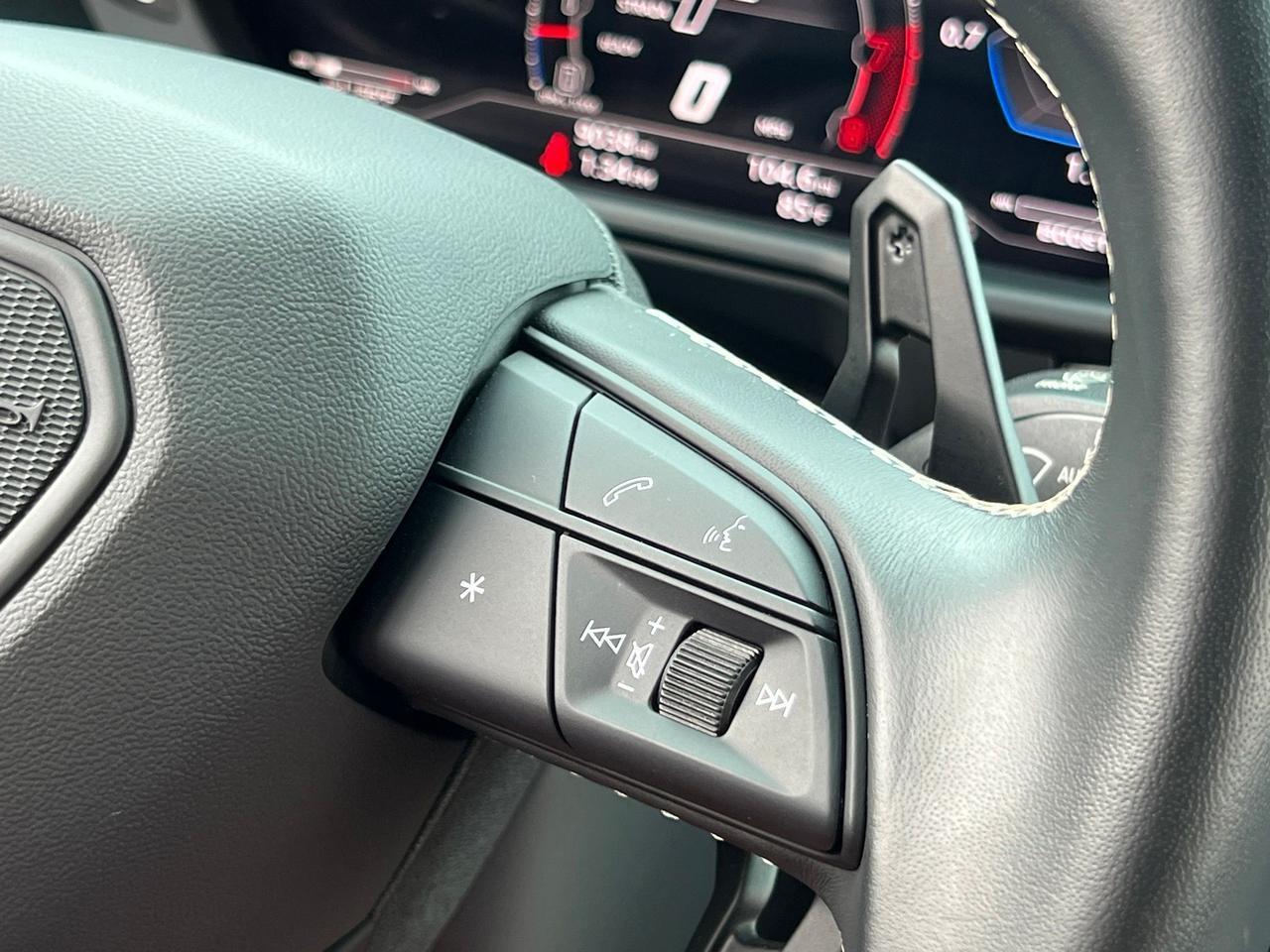 2023 Lamborghini Urus Performante - Photo 29