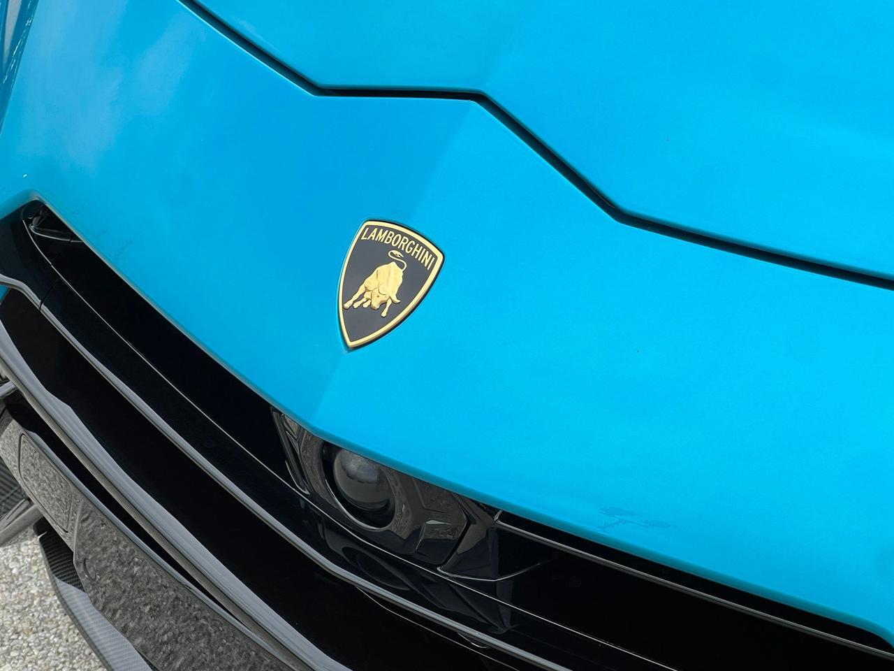 2023 Lamborghini Urus Performante - Photo 13
