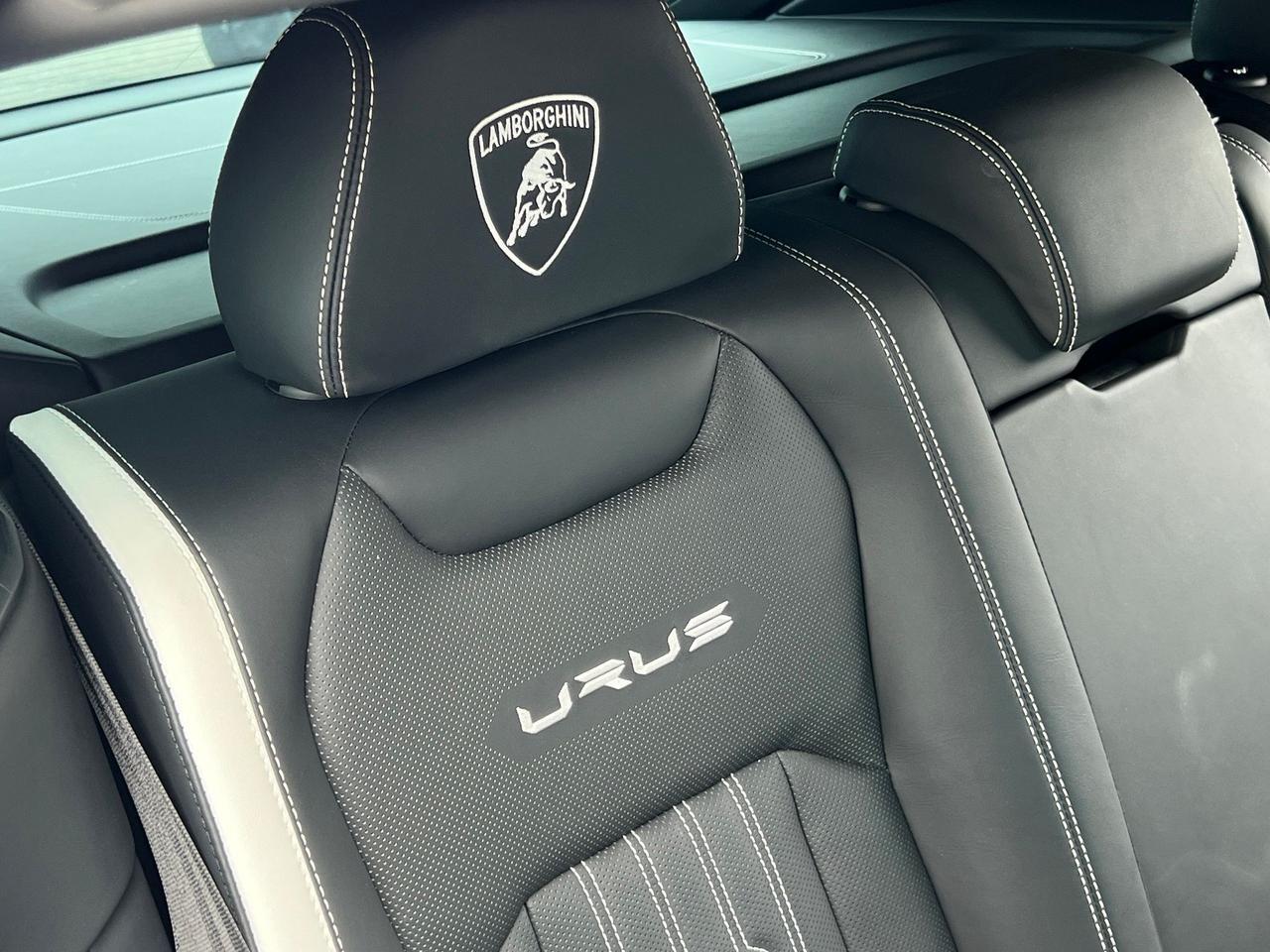 2023 Lamborghini Urus Performante - Photo 43