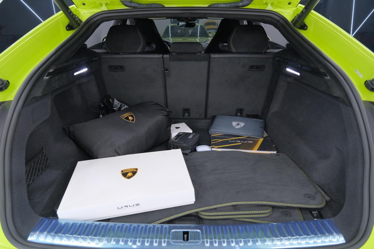 2023 Lamborghini Urus Performante Miami FL