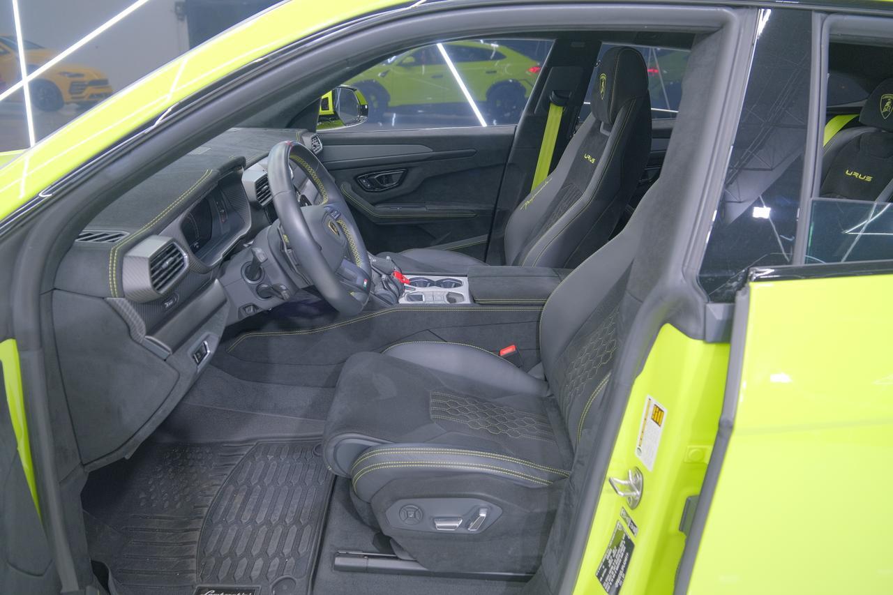 2023 Lamborghini Urus Performante Miami FL