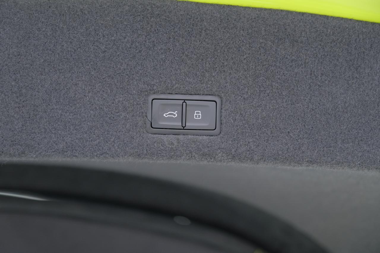 2023 Lamborghini Urus Performante Miami FL