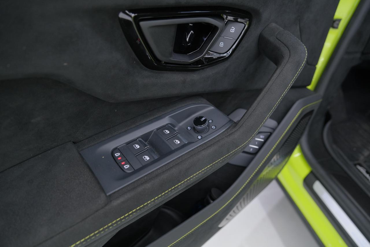 2023 Lamborghini Urus Performante Miami FL