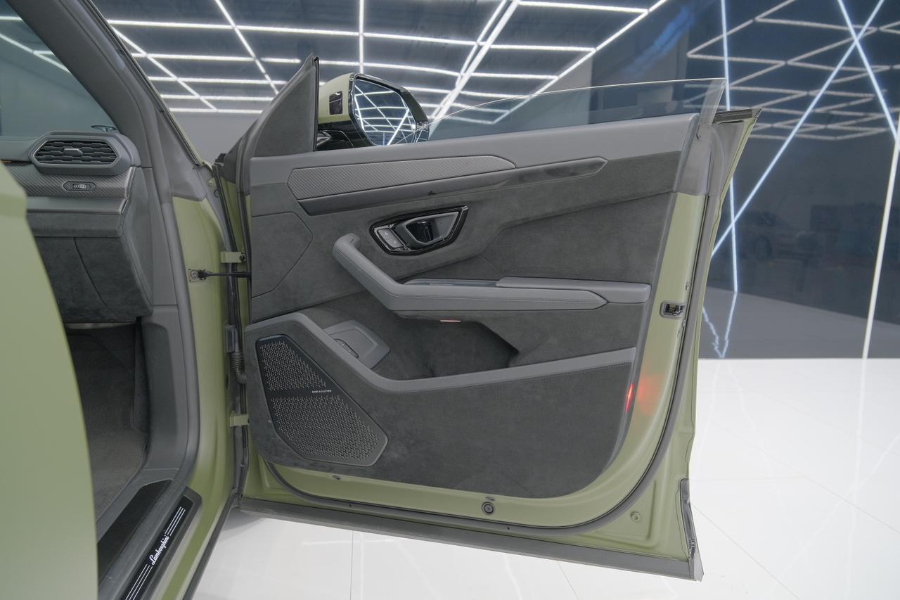 2023 Lamborghini Urus Performante Miami FL