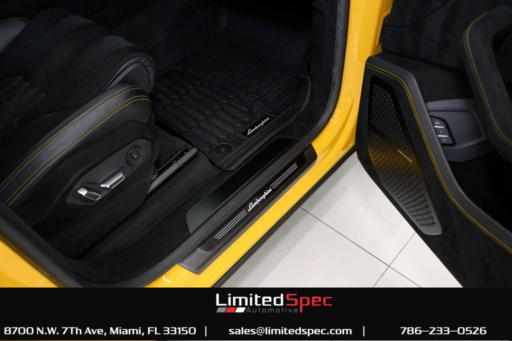 2023 Lamborghini Urus Performante Miami FL