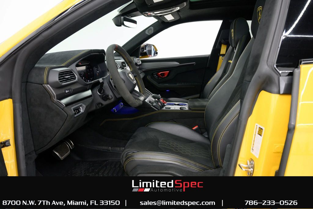 2023 Lamborghini Urus Performante Miami FL
