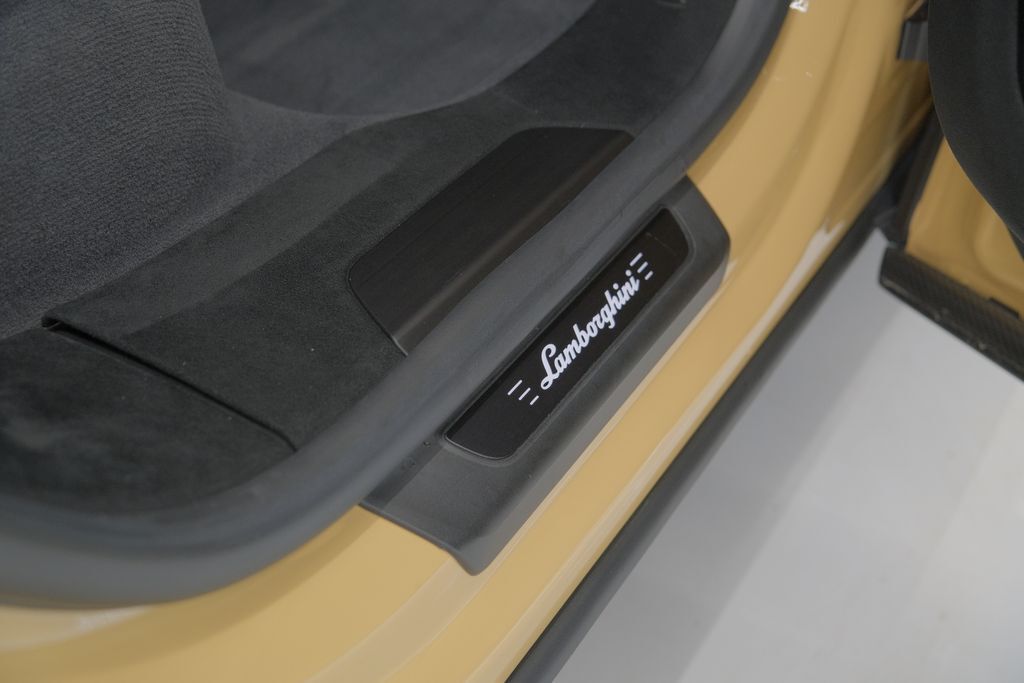 2023 Lamborghini Urus Performante Miami FL