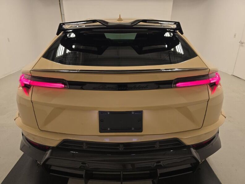 2023 Lamborghini Urus Performante Miami FL