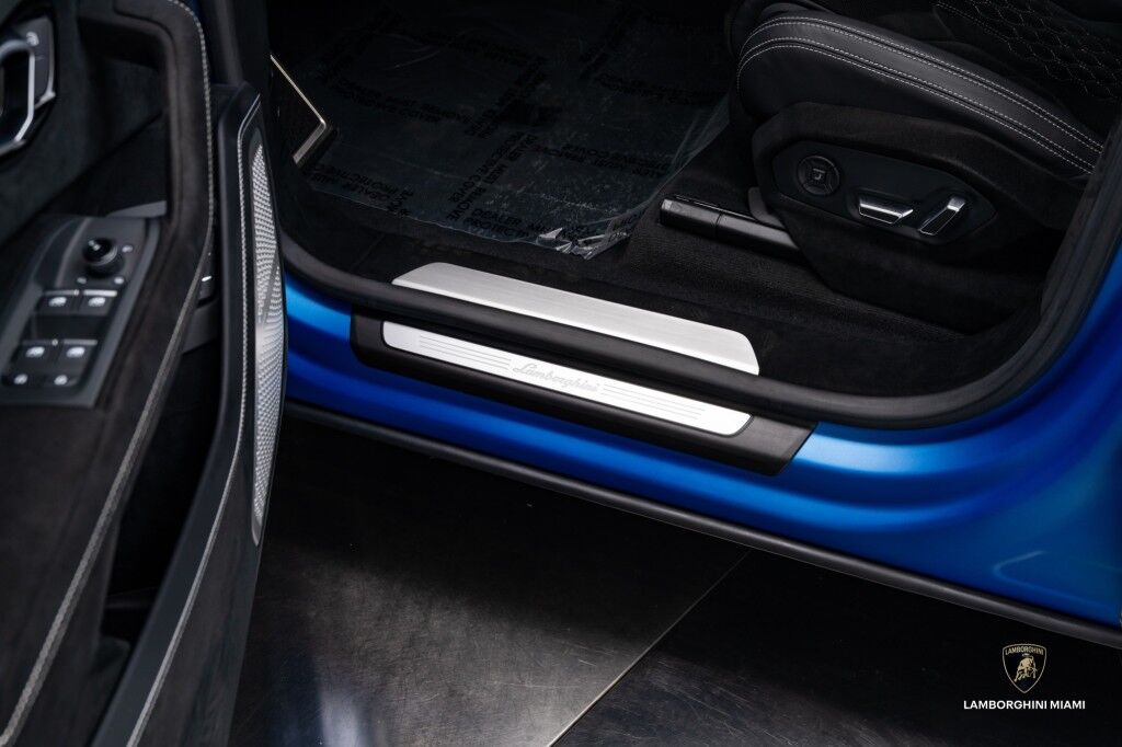 2023 Lamborghini Urus Performante North Miami Beach FL