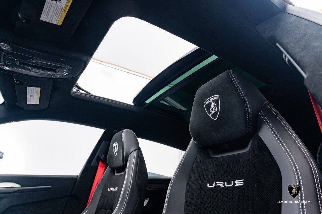 2023 Lamborghini Urus Performante North Miami Beach FL