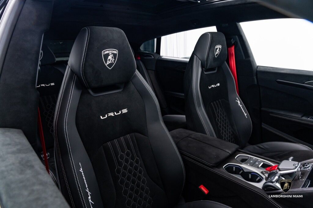 2023 Lamborghini Urus Performante North Miami Beach FL