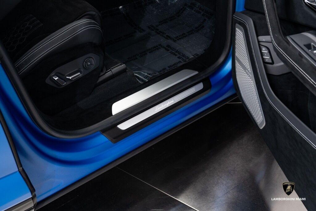 2023 Lamborghini Urus Performante North Miami Beach FL