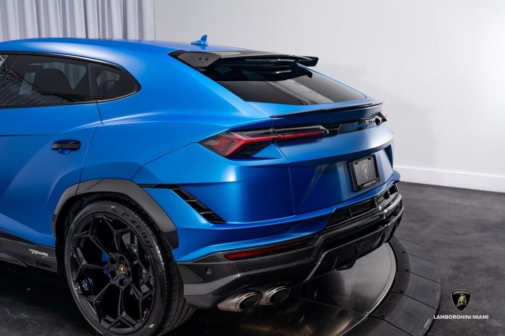 2023 Lamborghini Urus Performante North Miami Beach FL