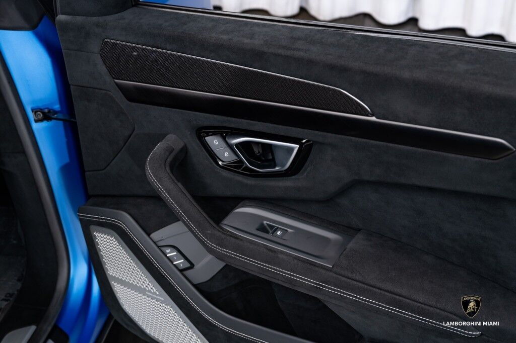 2023 Lamborghini Urus Performante North Miami Beach FL