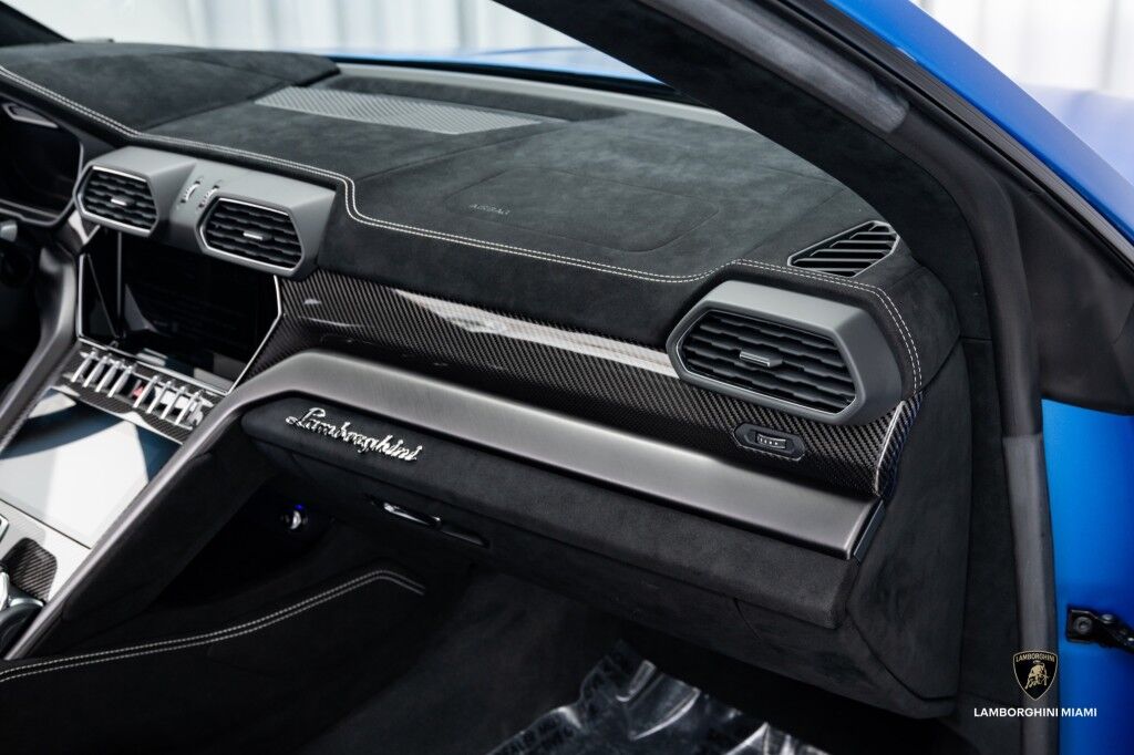 2023 Lamborghini Urus Performante North Miami Beach FL