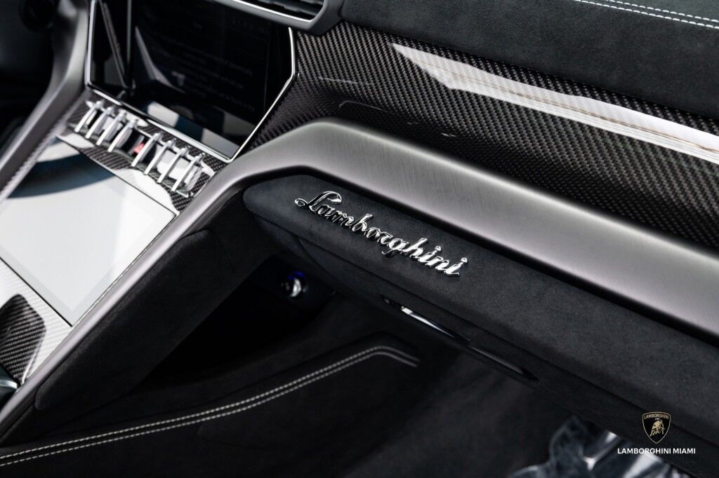 2023 Lamborghini Urus Performante North Miami Beach FL