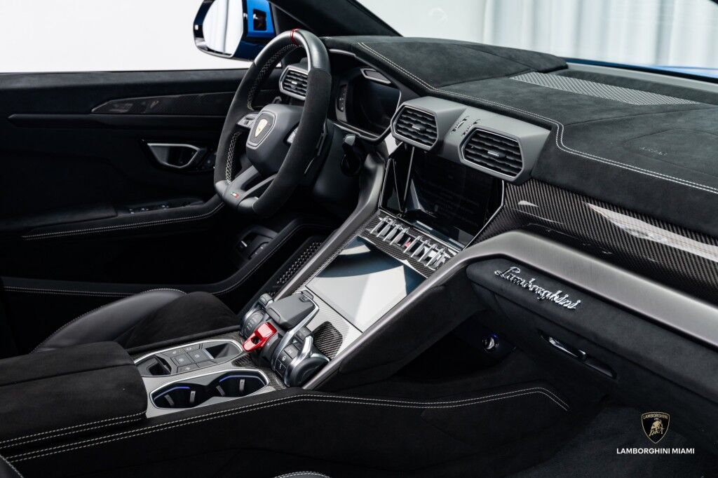 2023 Lamborghini Urus Performante North Miami Beach FL