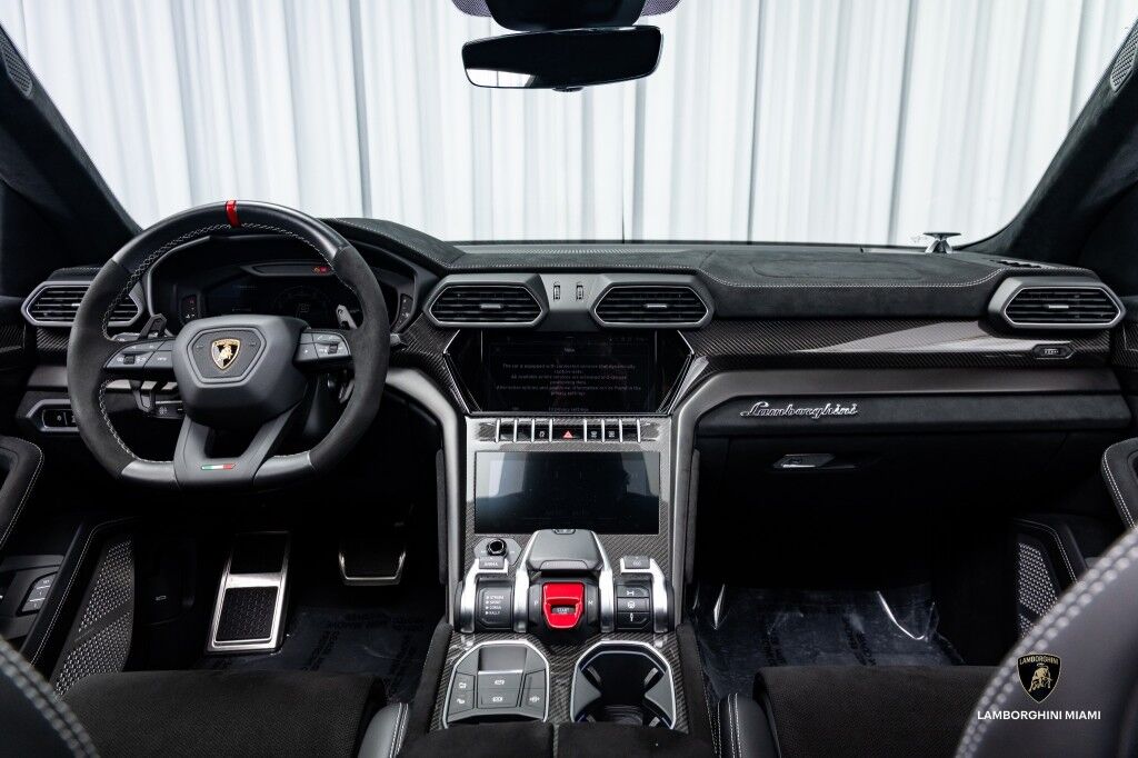 2023 Lamborghini Urus Performante North Miami Beach FL