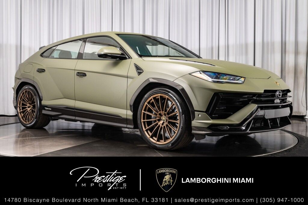 2023 Lamborghini Urus Performante