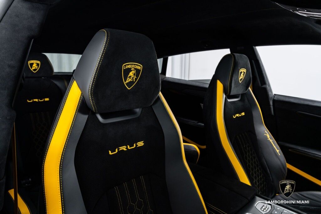 2023 Lamborghini Urus Performante North Miami Beach FL