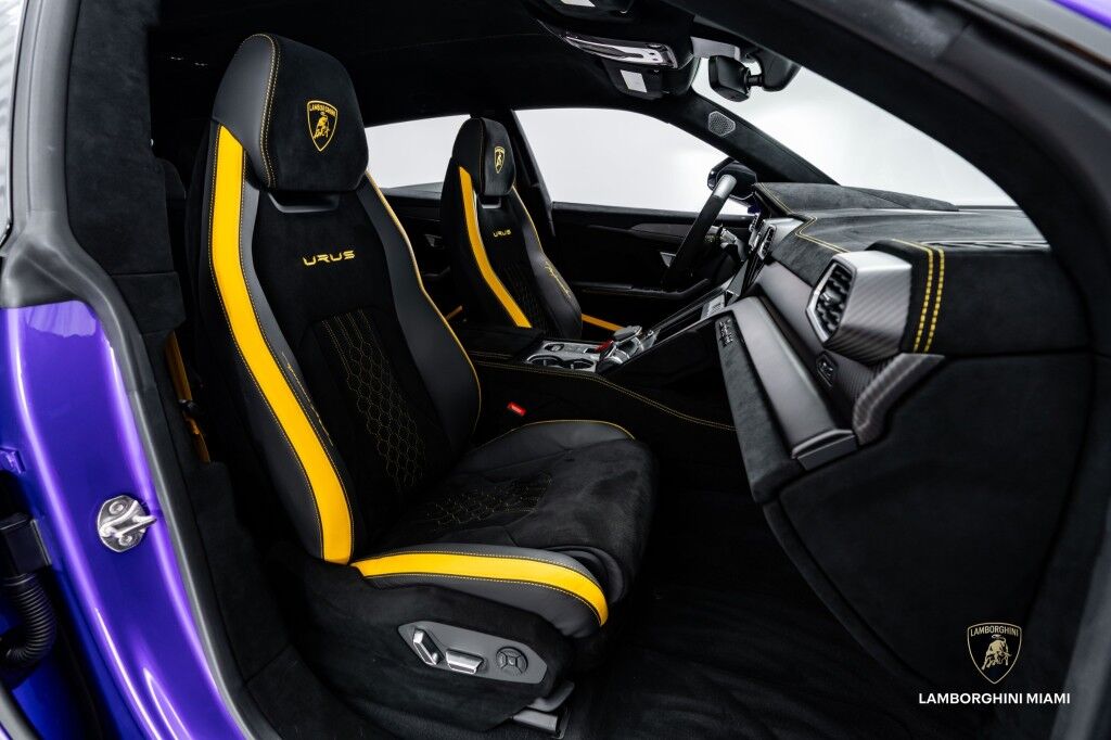 2023 Lamborghini Urus Performante North Miami Beach FL