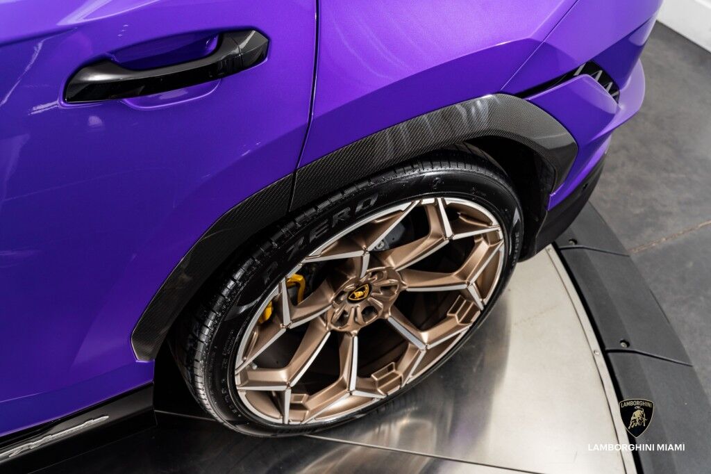 2023 Lamborghini Urus Performante North Miami Beach FL
