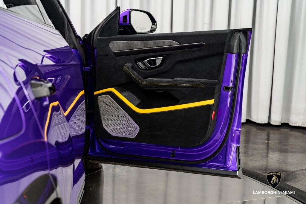 2023 Lamborghini Urus Performante North Miami Beach FL