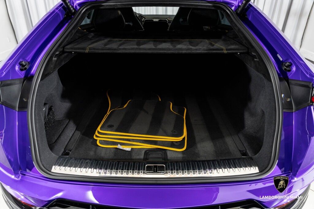 2023 Lamborghini Urus Performante North Miami Beach FL