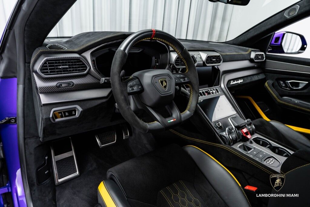 2023 Lamborghini Urus Performante North Miami Beach FL
