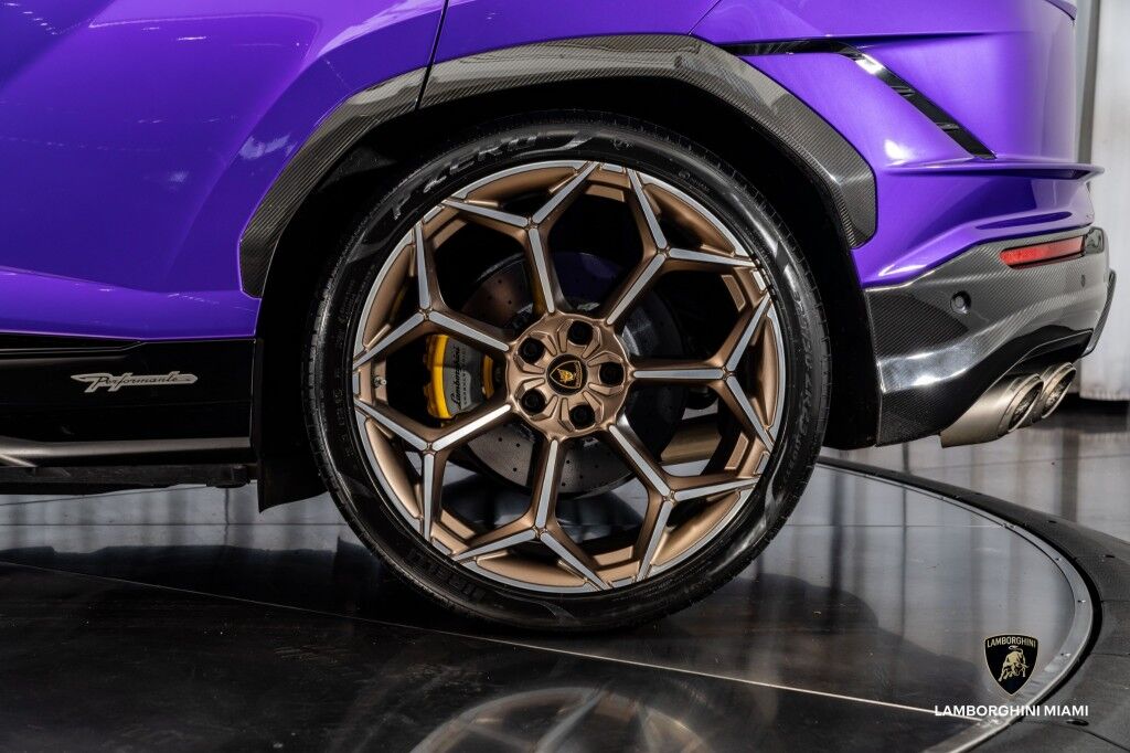 2023 Lamborghini Urus Performante North Miami Beach FL