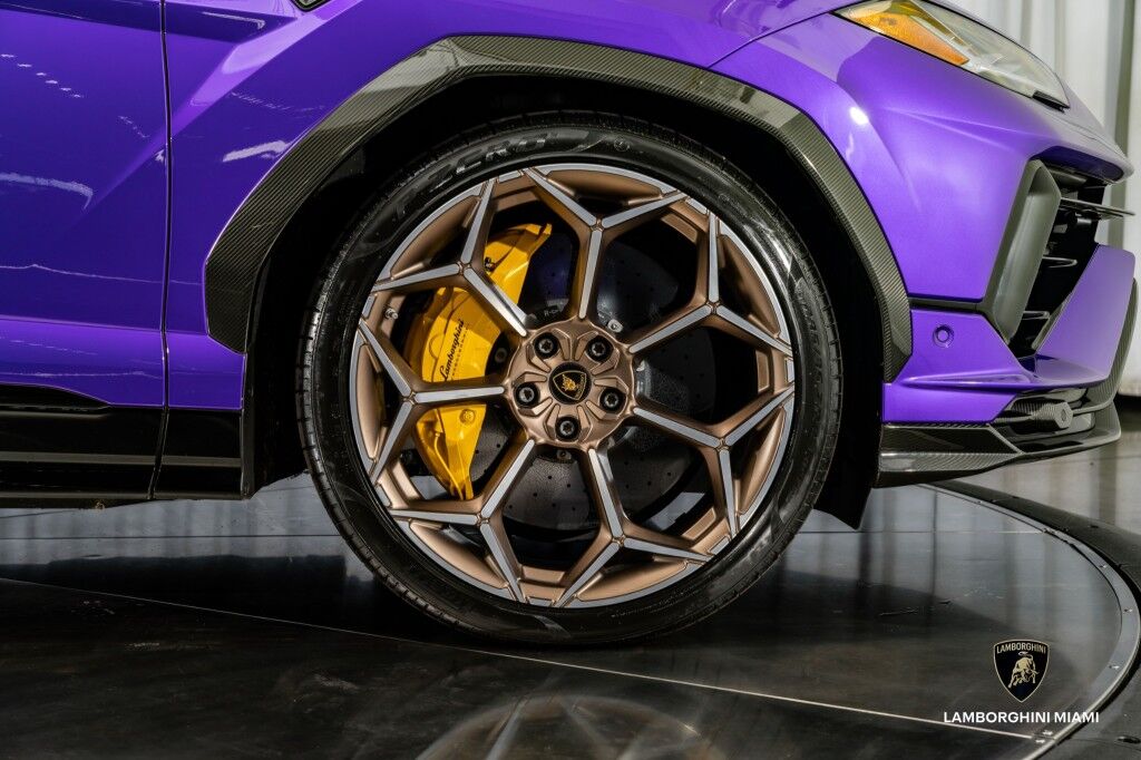 2023 Lamborghini Urus Performante North Miami Beach FL