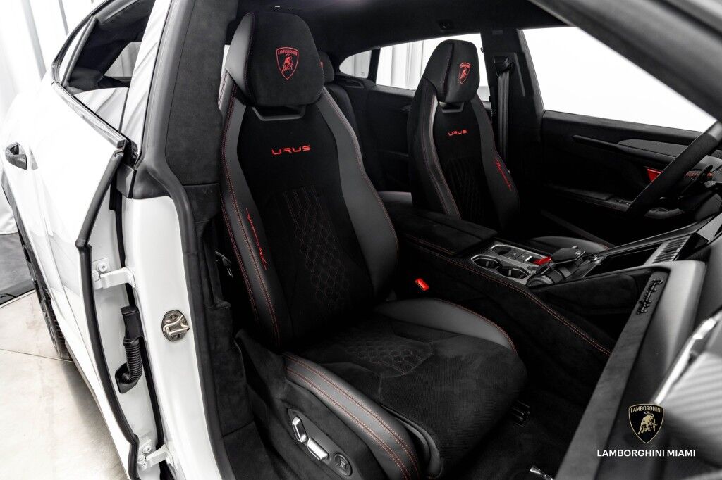 2023 Lamborghini Urus Performante North Miami Beach FL