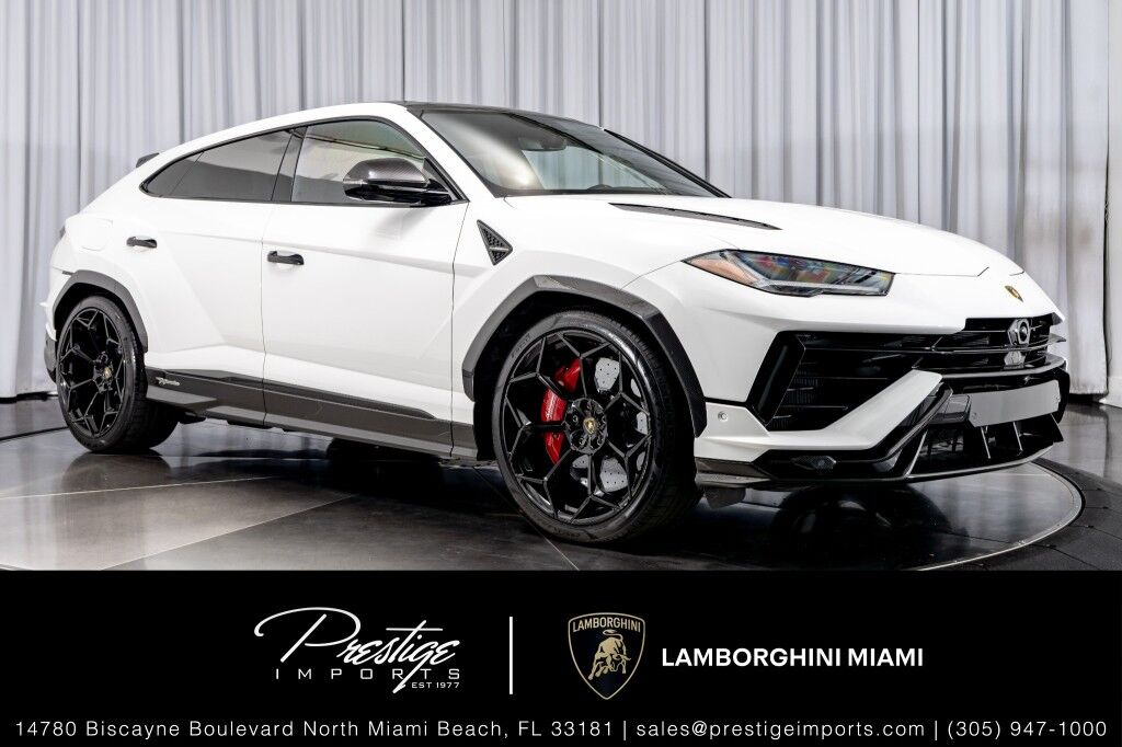 2023 Lamborghini Urus Performante