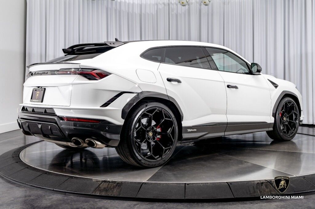 2023 Lamborghini Urus Performante North Miami Beach FL