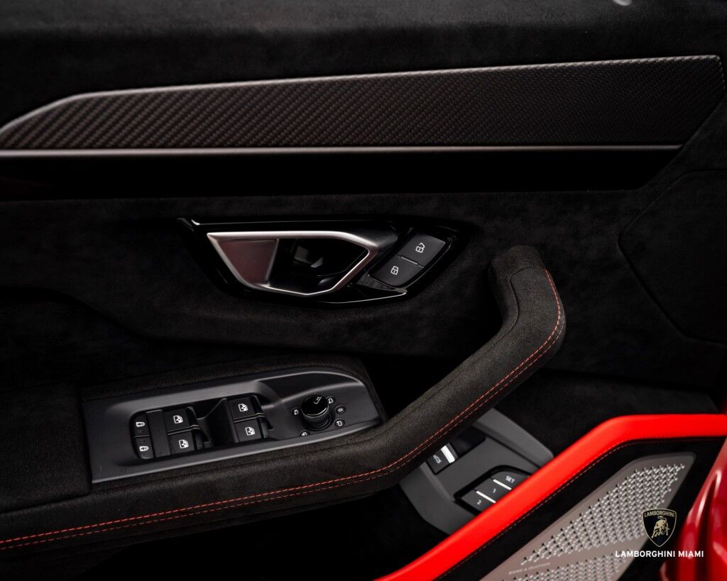 2023 Lamborghini Urus Performante North Miami Beach FL