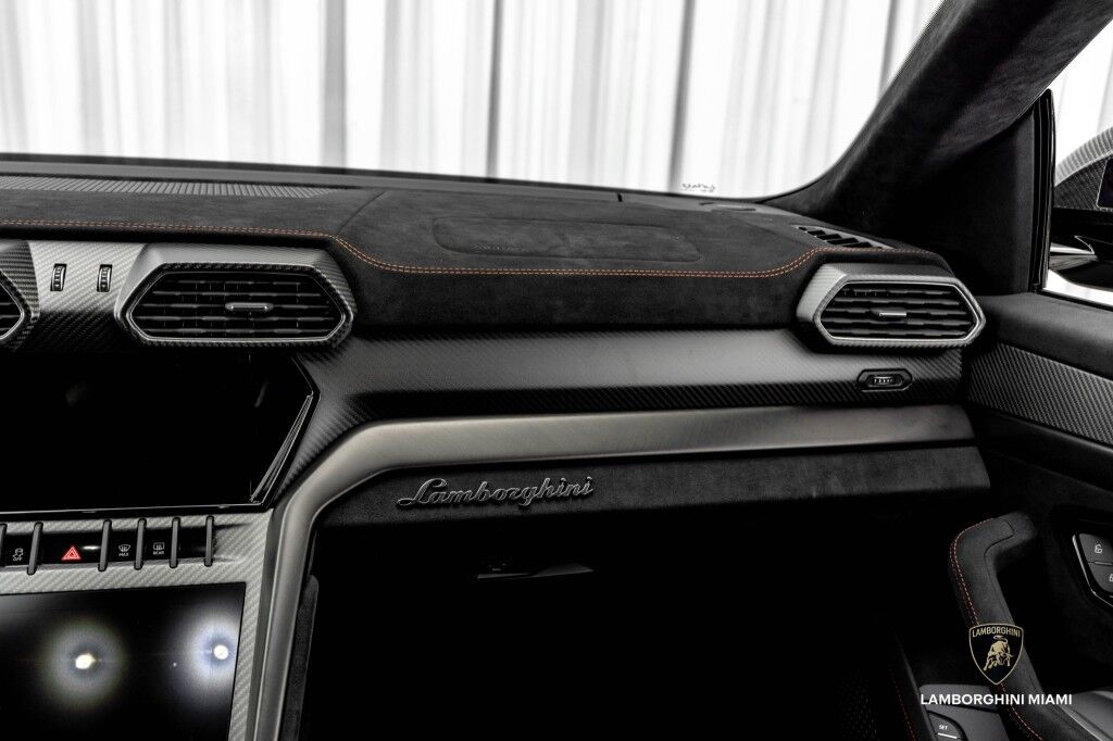 2023 Lamborghini Urus Performante North Miami Beach FL